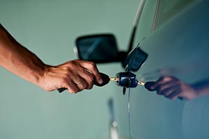 Hialeah Gardens automotive locksmith